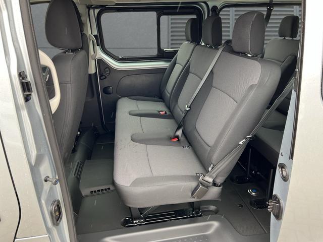 Renault Trafic L2H1 3,0t Grand Equilibre AHK 2,5t+SHZ dCi 150 Automatik 