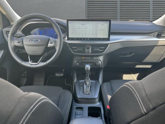 Ford Focus Turnier Titanium X Winterpaket+LED+RFK 1.0 EcoBoost Powershift Autom. 
