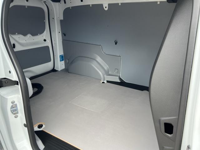 Renault Kangoo Rapid E-TECH Advance L2 CCS 80kW+SHZ+Klimaauto Comfort Range 