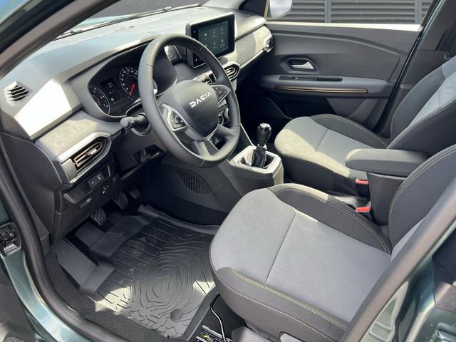 Dacia Jogger Extreme 7-Sitzer SHZ+Navi+Klimaauto ECO-G 100 LPG 