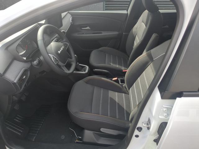 Dacia Sandero Stepway Expression SHZ PDC RFK TCe 100 ECO-G 