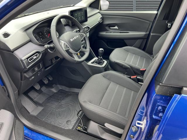 Dacia Sandero Expression Winterpaket+LED+PDC TCe 90 