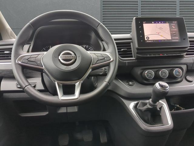 Nissan Primastar Kombi L1H1 Tekna 8-Sitzer PDC+SHZ+RFK 2,8t dCi 150 