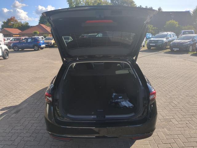 Skoda Superb Combi Selection AHK+RFK+SHZ+LED 2.0 TDI DSG 