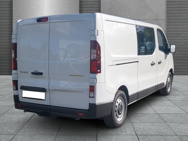 Renault Trafic L2H1 3.0t AHK DoKA dCi 170 AT9 