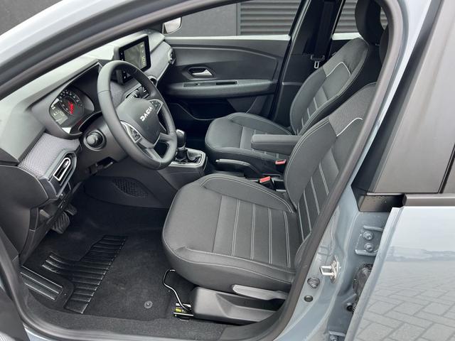 Dacia Sandero Expression SHZ+RFK+LED TCe 90 CVT Autom. 