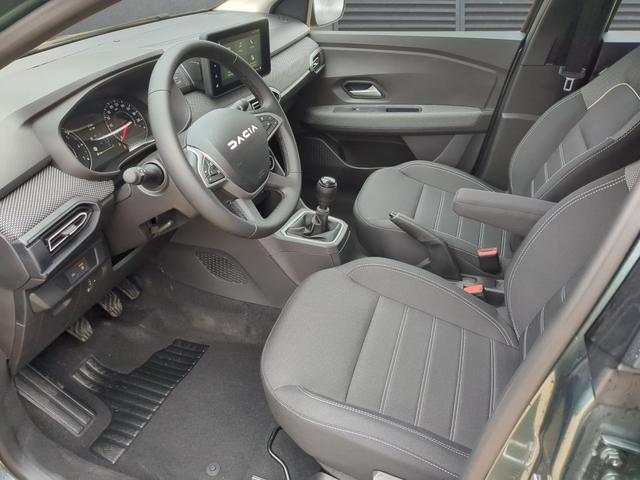 Dacia Sandero Expression Navi+SHZ+PDC+RFK TCe 100 ECO-G 
