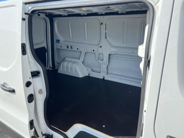 Renault Trafic Kastenwagen L2H1 3,0t AHK GJR SHZ dCi 150 