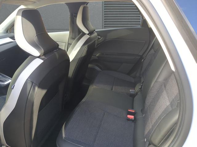 Renault Captur Techno Navi+Klimaauto.+AHK TCe 140 EDC Mild-Hybrid 