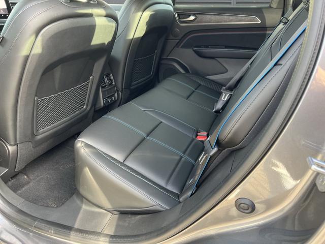 Renault Arkana Esprit Alpine Winterpaket+LED+RFK TCe 140 EDC 