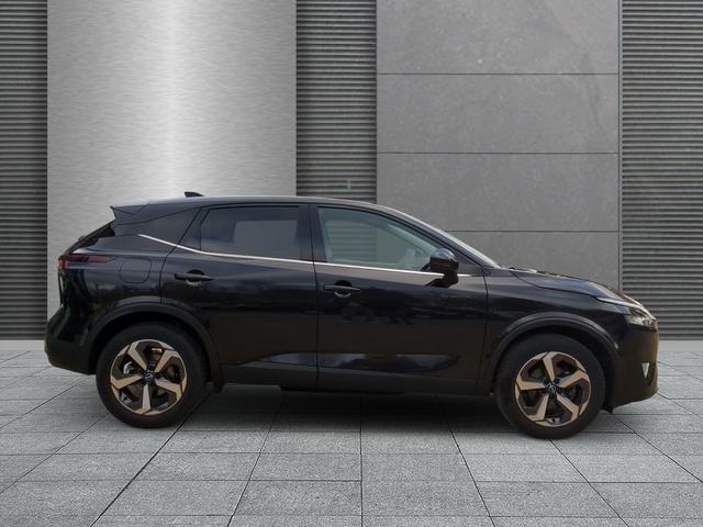 Nissan Qashqai N-Connecta SHZ+LKHZ+PDC+RFK 1.3 DIG-T CVT 