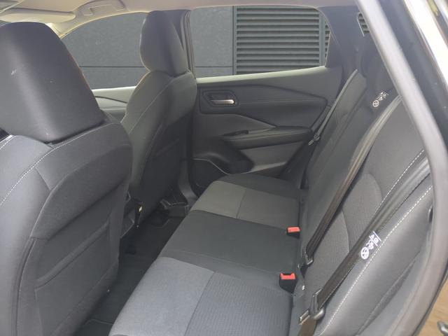 Nissan Qashqai N-Connecta SHZ+LKHZ+PDC+RFK 1.3 DIG-T CVT 