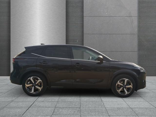 Nissan Qashqai N-Connecta SHZ+PDC+LKHZ+RFK 1.3 DIG-T CVT 