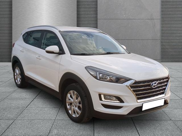 Hyundai TUCSON - Trend SHZ+LKHZ+PDC+RFK 1.6 GDI