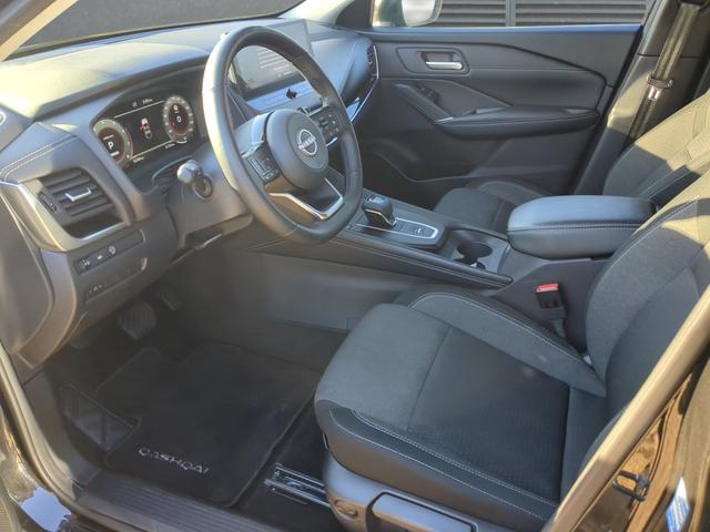Nissan Qashqai N-Connecta Navi+SHZ+PDC+LKHZ 1.3 DIG-T CVT 