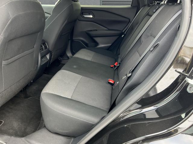 Nissan Qashqai N-Connecta+Winterpaket+GJR+LED 1.3 DIG-T CVT 