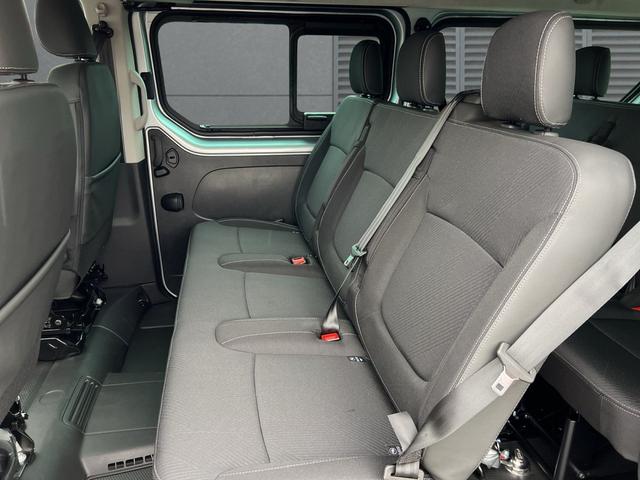 Renault Trafic L2H1 3,0t Grand Equilibre SHZ+ALU+AHK dCi 150 Automatik 