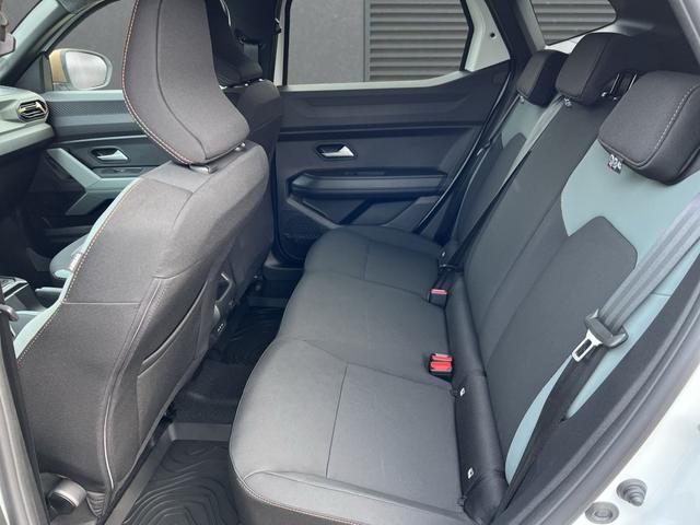 Dacia Duster Extreme SHZ+LKHZ+Multiview Hybrid 140 