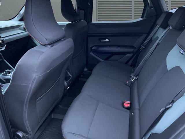 Dacia Duster Extreme Technik- & Winterpaket Hybrid 155 