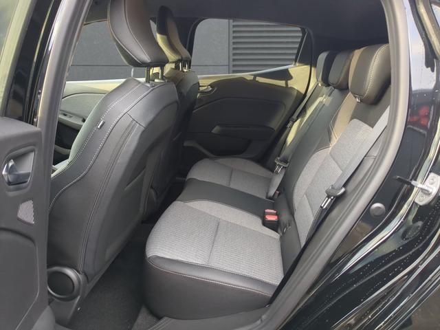 Renault Clio Techno SHZ LKHZ TCe 90 X-Tronic 