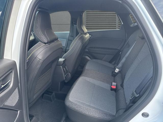 Renault Captur E-TECH Techno LED+SHZ+LKHZ 160 