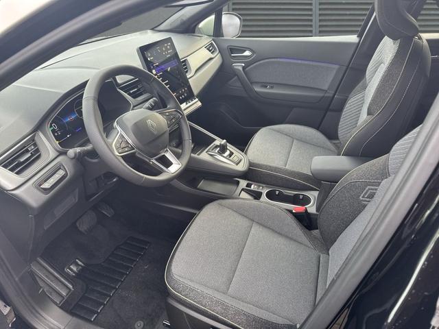 Renault Captur E-TECH Techno GJR+SHZ+LED 160 