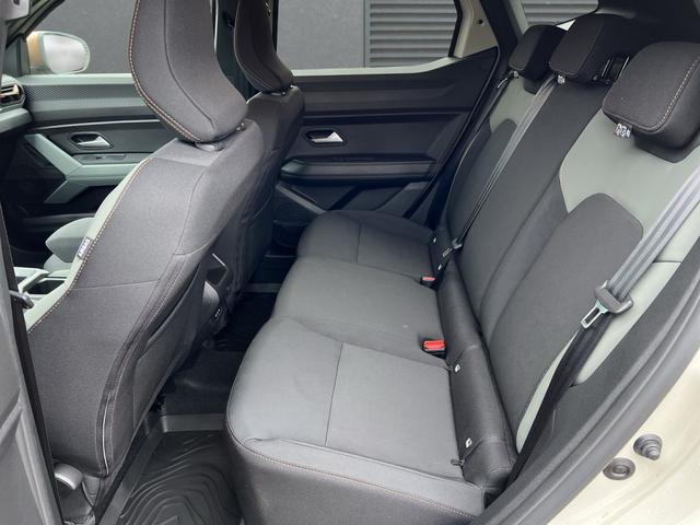 Dacia Duster Extreme SHZ LKHZ Hybrid 140  273,--mtl 