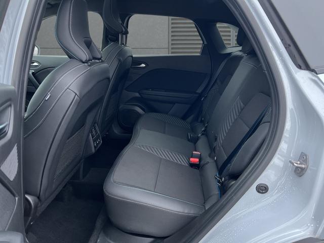 Renault Symbioz Esprit Alpine Panodach+LKHZ+RFK+SHZ Full Hybrid E-Tech 145 