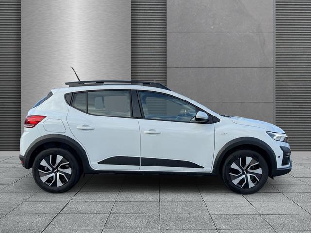 Dacia Sandero Stepway - Expression NAVI+SHZ+RFK TCe 90