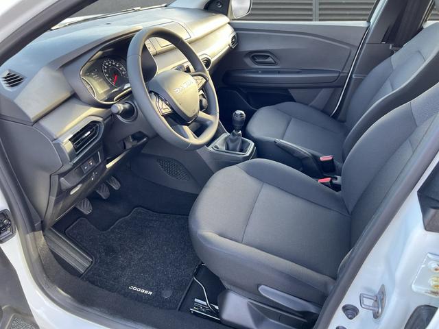 Dacia Jogger Essential 7-Sitzer TCe 100 ECO-G LPG 