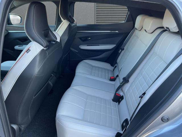 Renault M&eacute;gane E-TECH Iconic CCS+Harman/Kardon+LED Megane EV 60 220 Comfort Range 