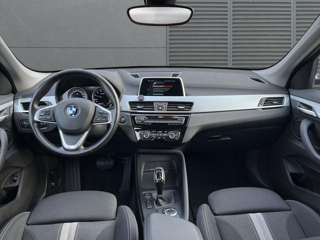 BMW X1 Advantage SHZ+PDC+8-fach bereift sDrive18i 