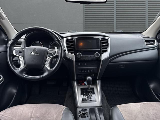 Mitsubishi L200 Top Zubeh&ouml;r! DC 2.2 DI-D 4WD AT 