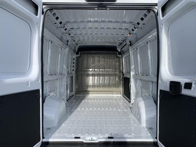 Opel Movano L3H2 35 heavy BlueHDI 140 Automatik 