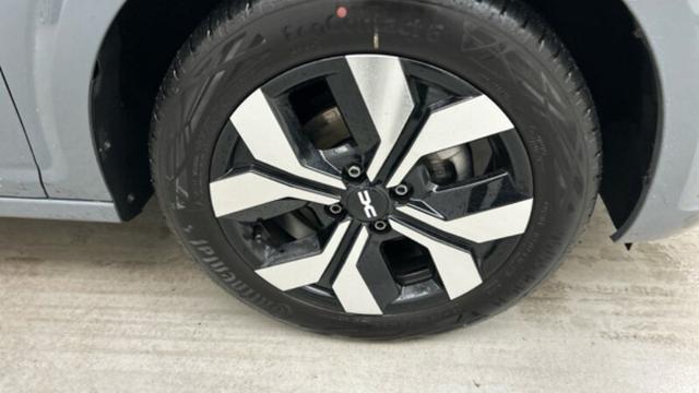 Dacia Sandero Expression+SHZ+ALU+Klimaauto TCe 90 CVT 