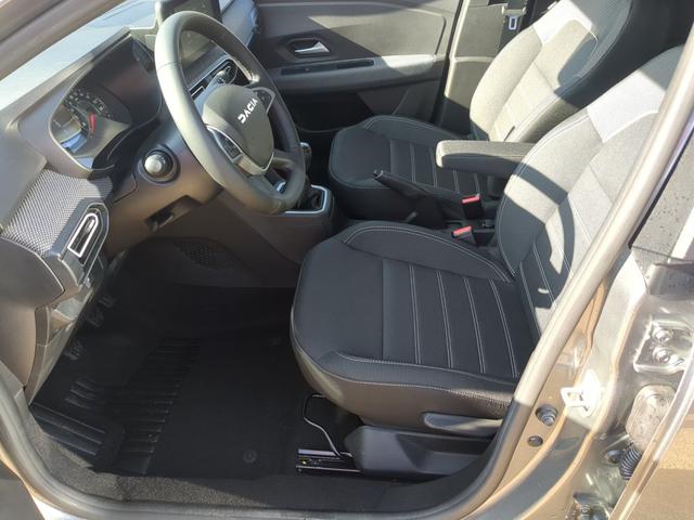 Dacia Jogger Expression 7-Sitzer+Klimaanlage+PDC TCe 110 