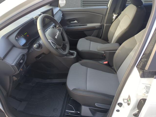 Dacia Jogger Extreme+ 7-Sitzer+Navi+SHZ+RFK+PDC Hybrid 140 