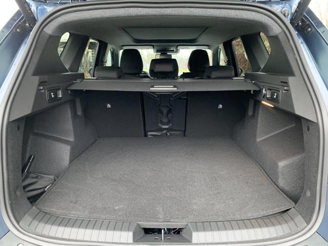 Dacia Bigster SHZ LED PDC RFK Extreme Hybrid 155 