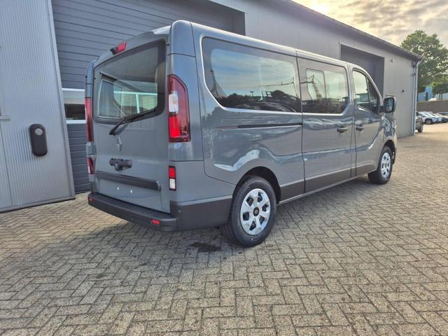 Renault Trafic L2H1 3,0t Grand Equilibre+Rollstuhlbefestigung dCi 150 