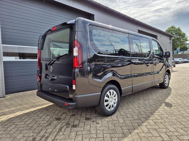Renault Trafic L2H1 3,0t Grand Equilibre+Rollstuhlbefestigung dCi 150 