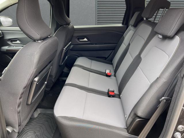 Dacia Jogger Extreme SHZ+PDC+RFK+Navi Hybrid 140 