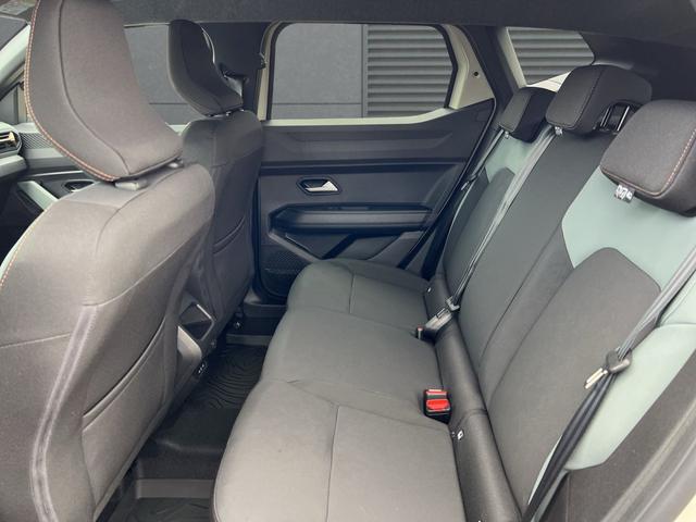 Dacia Duster Extreme Technik- & Winterpaket Hybrid 155 