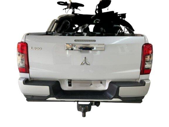 Mitsubishi L200 Spirit DoKa AHK GJR 4x4 2,2 DI-D AT 