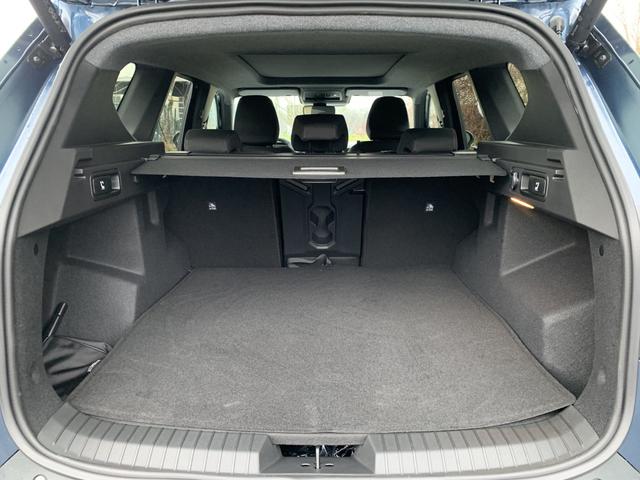 Dacia Bigster SHZ LED PDC RFK Extreme Hybrid 155 