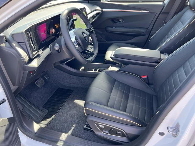 Renault M&eacute;gane E-TECH Iconic Comfort Range CCS SHZ+LKHZ Megane EV 60 220 