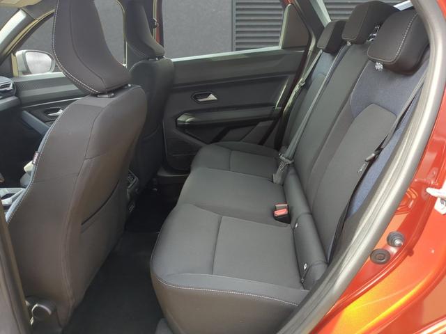 Dacia Bigster Expression SHZ+LKHZ+PDC+RFK Hybrid 155 