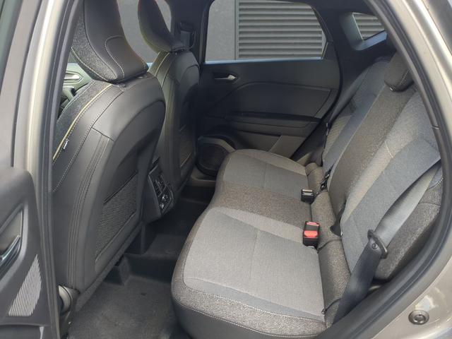 Renault Captur Techno SHZ LKHZ TCe 140 