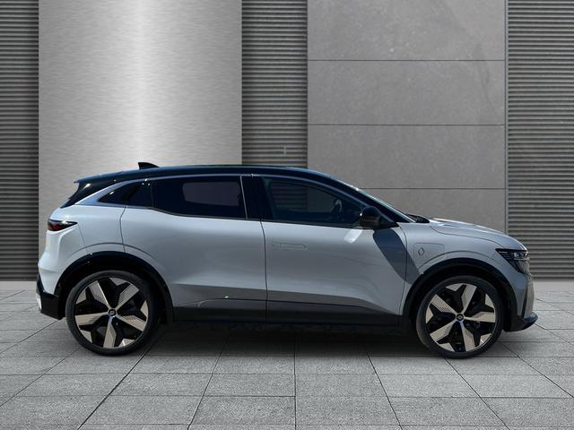 Renault M&eacute;gane E-TECH Techno LKHZ Megane EV60 220 optimum charge Comfort Range 
