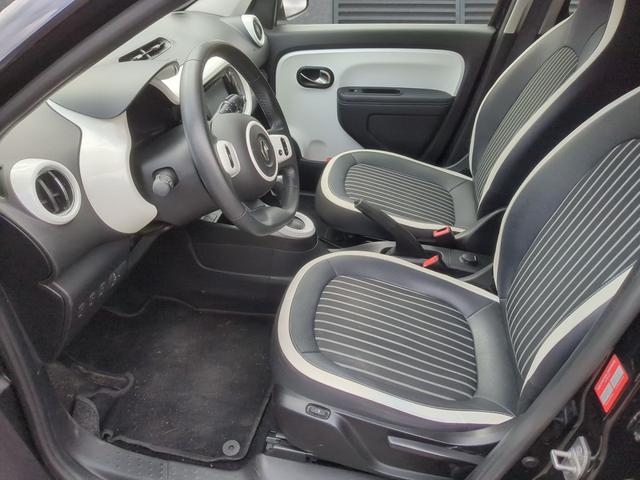 Renault Twingo Electric Techno SHZ PDC Navi 