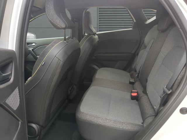 Renault Captur Techno SHZ+LKHZ+RFK+Navi TCe 160 EDC 